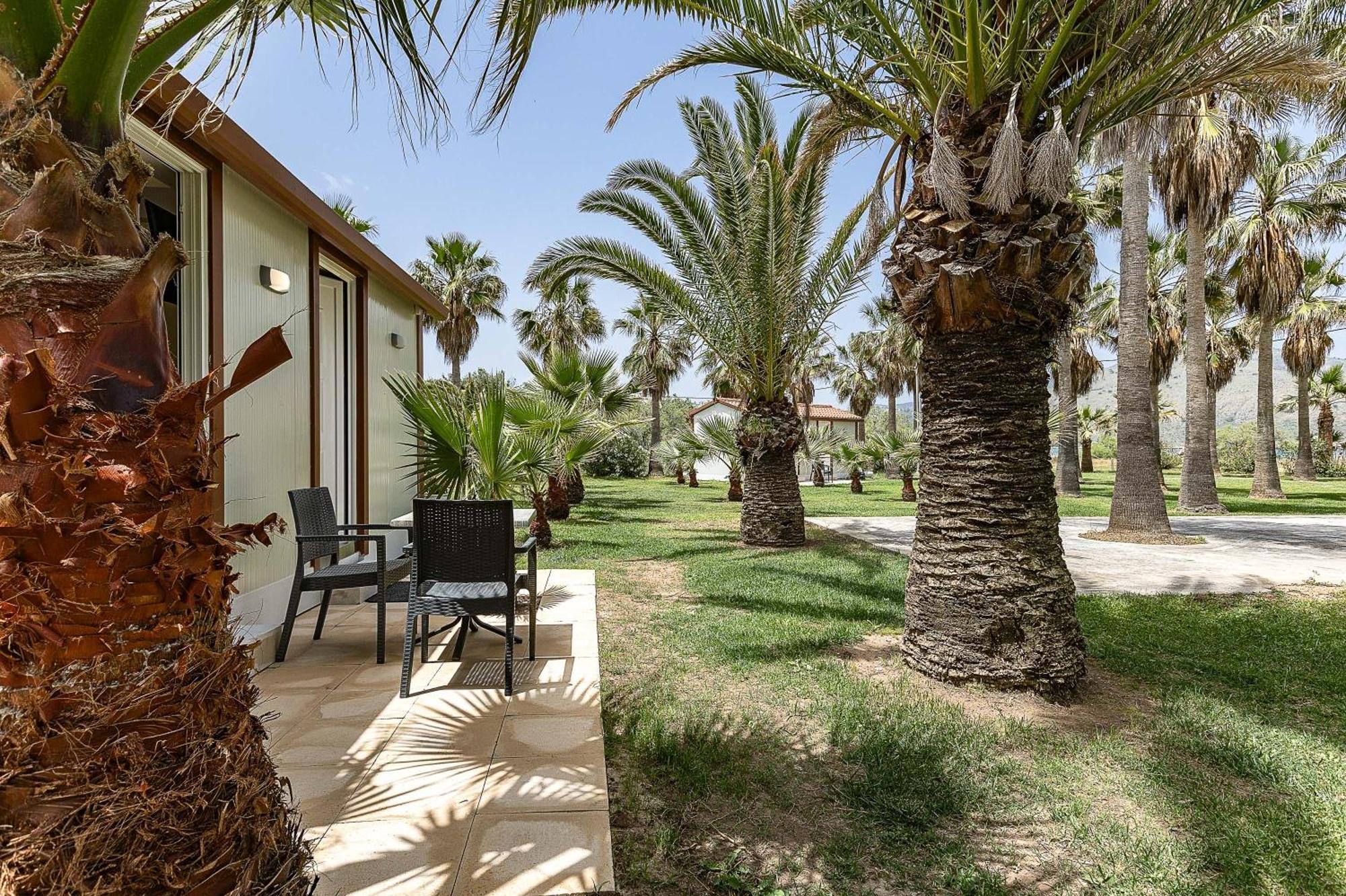 La Palma Beachfront Suites Georgioupoli Exterior foto
