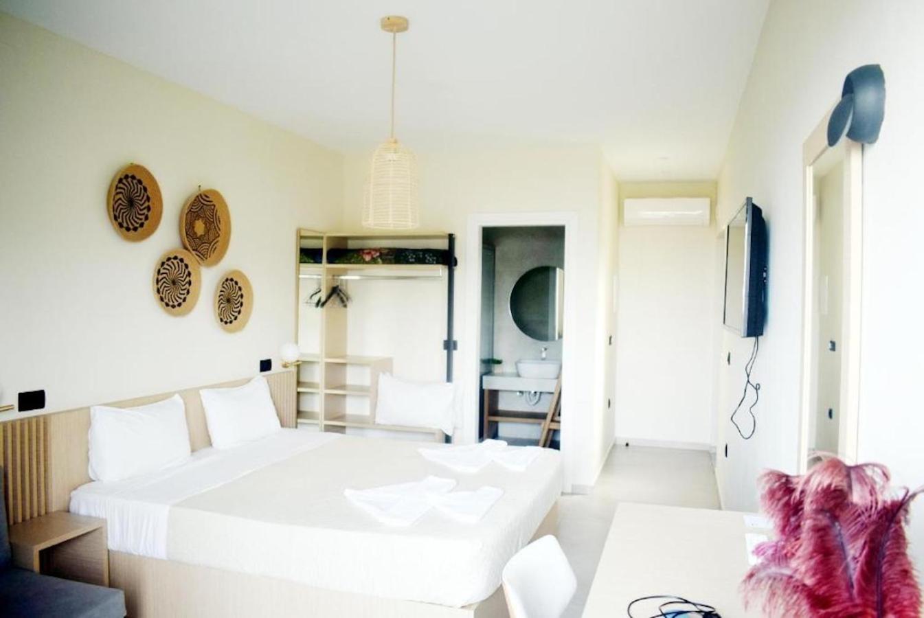 La Palma Beachfront Suites Georgioupoli Habitación foto